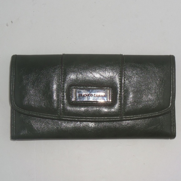 Franco Sarto Green Leather Tri-Fold Wallet - Picture 2 of 7